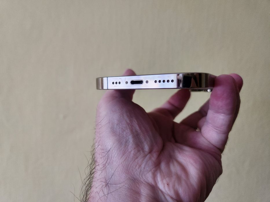 Iphone 14 Pro 128.  E-сім. АКБ 76%