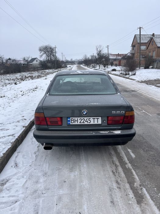 Продам Бмв е34 м20б20 торг присутній