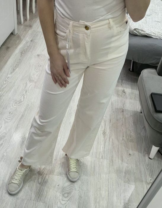 Spodnie proste kremowe nowe sztruksowe Tommy Hilfiger 34R M