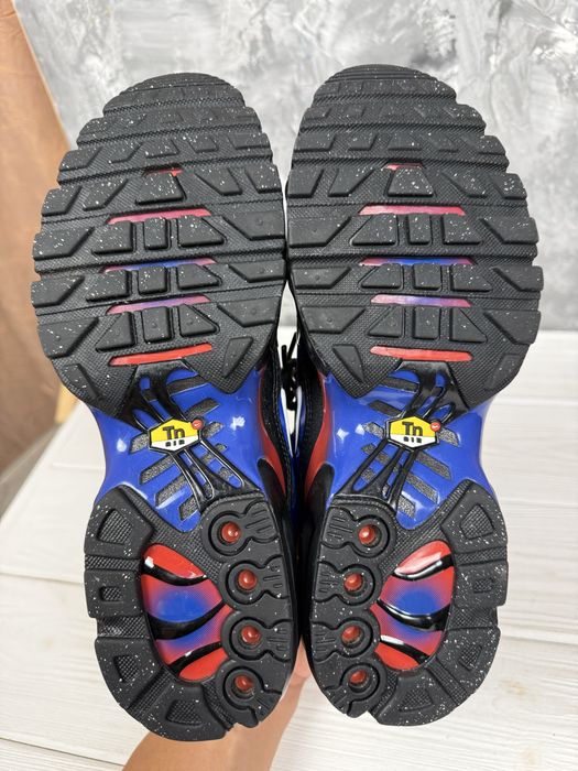 Кросівки nike air max tn plus 39/24.5 см