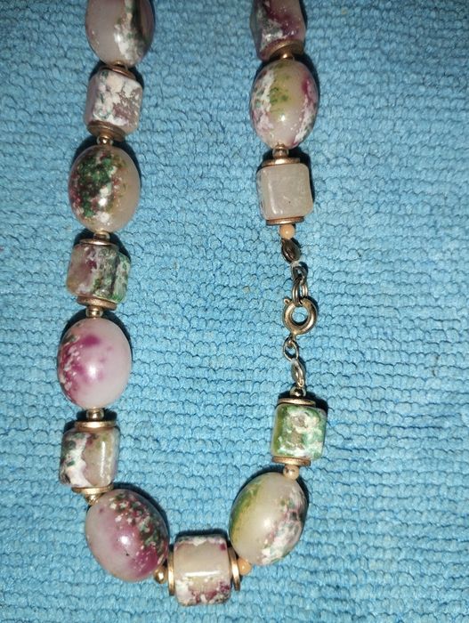 Korale vinted wzór kwiatowy