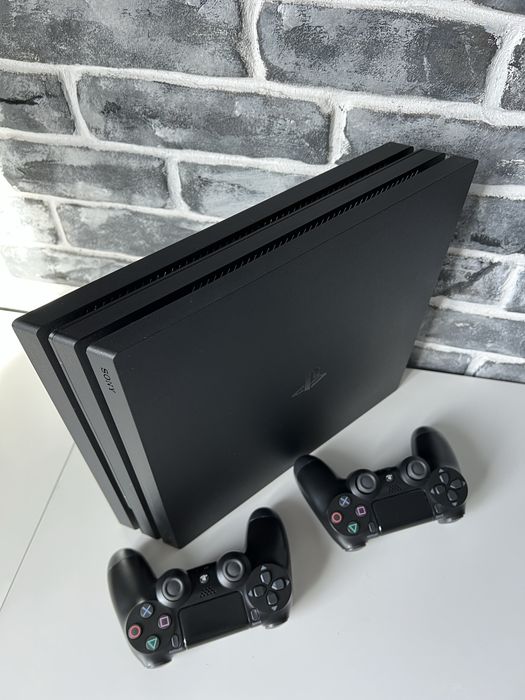 Ps4 pro 1 tb - 20 игр, 2 джойстика - пс4 про