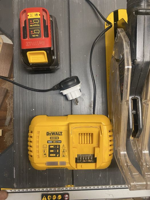 Dewalt flexvolt serra de mesa