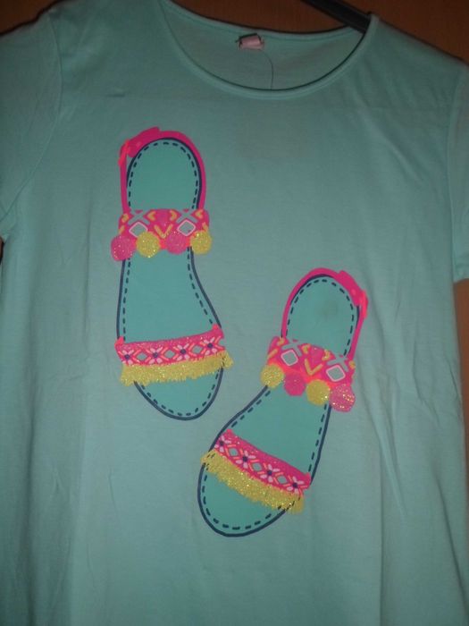 t-shirt nova com etiqueta para menina marca Free Stgle