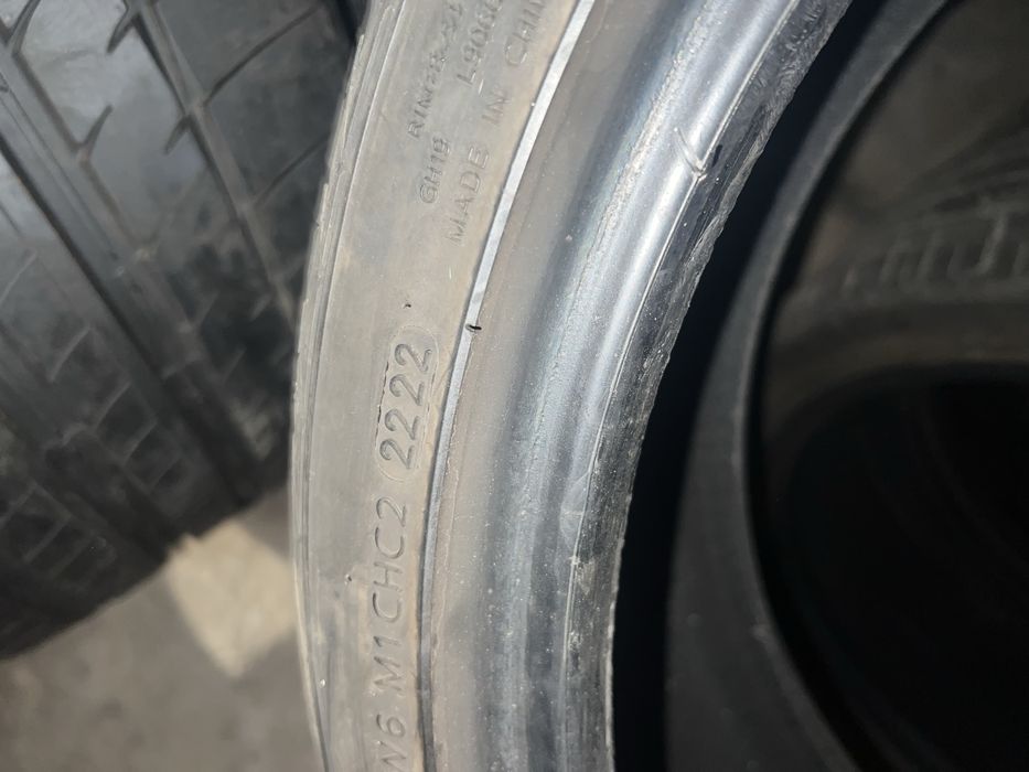 666 Попарно летние шины R19 245/35