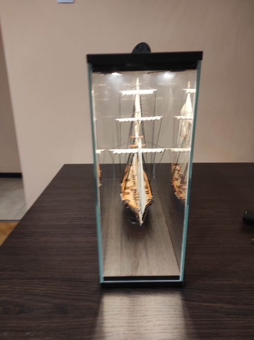 Модель парусника