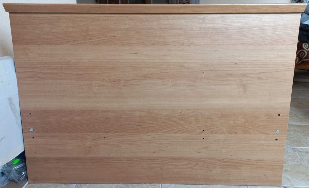 Cama para solteiro com estrado de ripas pouca usada e sem colchão