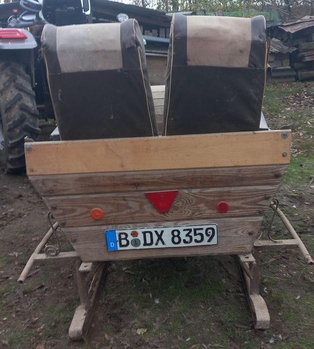 Сани кінні,бричка