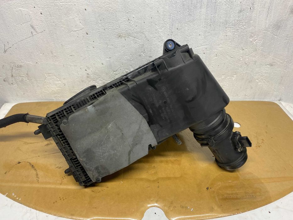 Корпус повітряного фільтра audi q7 4l 2006-2015 3.0tdi Розборка