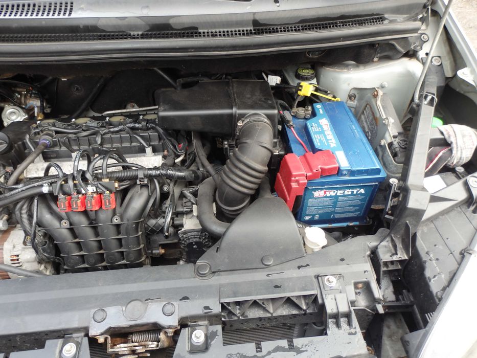 Легковий  автомобіль