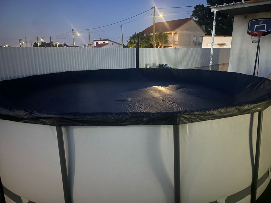 Capa de Piscina ,escada e filtro. piscina 4.27 ou menos