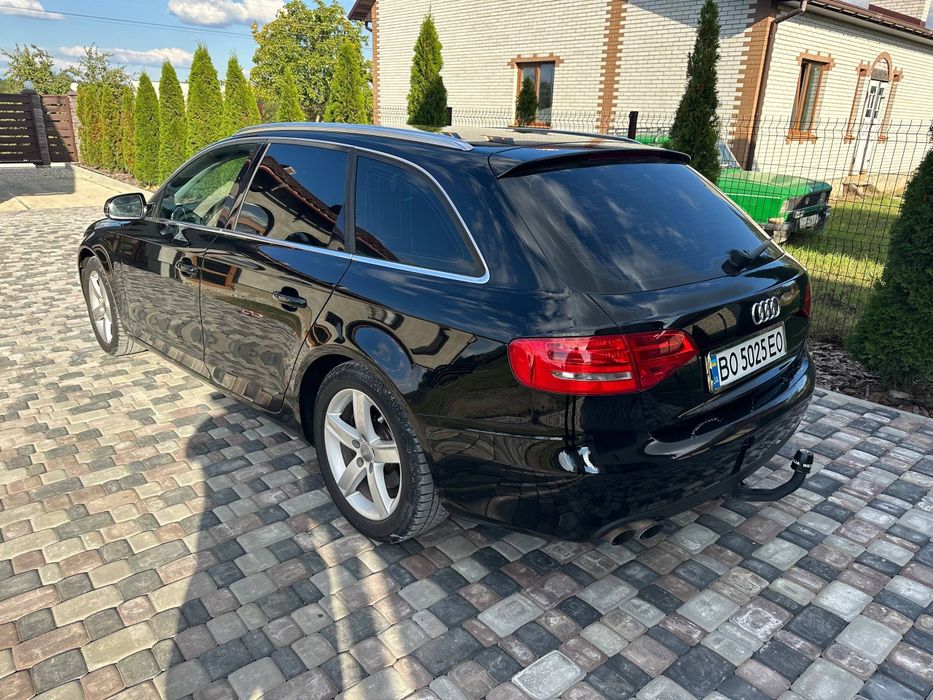 Продам автомобіль Audi A4
