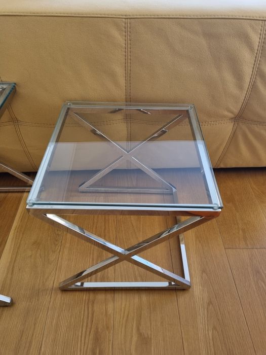 Mesa de apoio ao sofa ou mesa de centro
