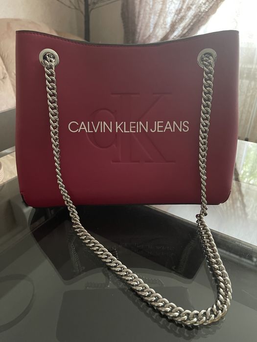 Продам сумку Calvin Klein Jeans