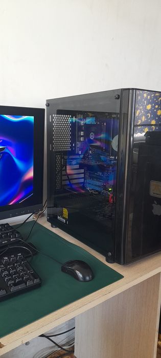 Płyta główna Asus M5A97 R2.0 AM3+ ATX z procesorem AMD FX-8320