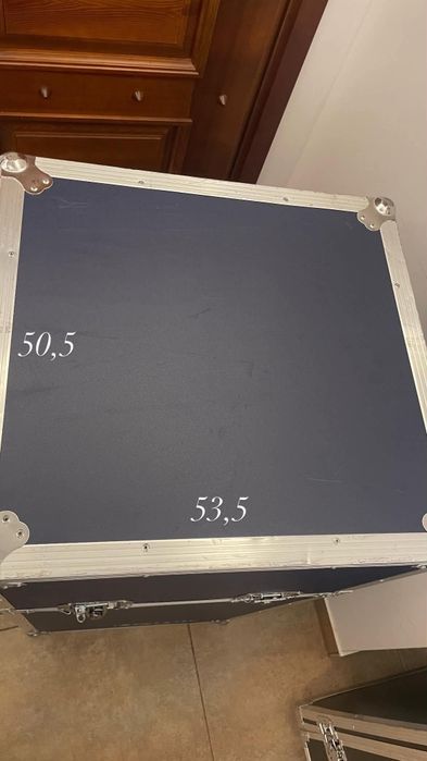Case / skrzynie transportowe