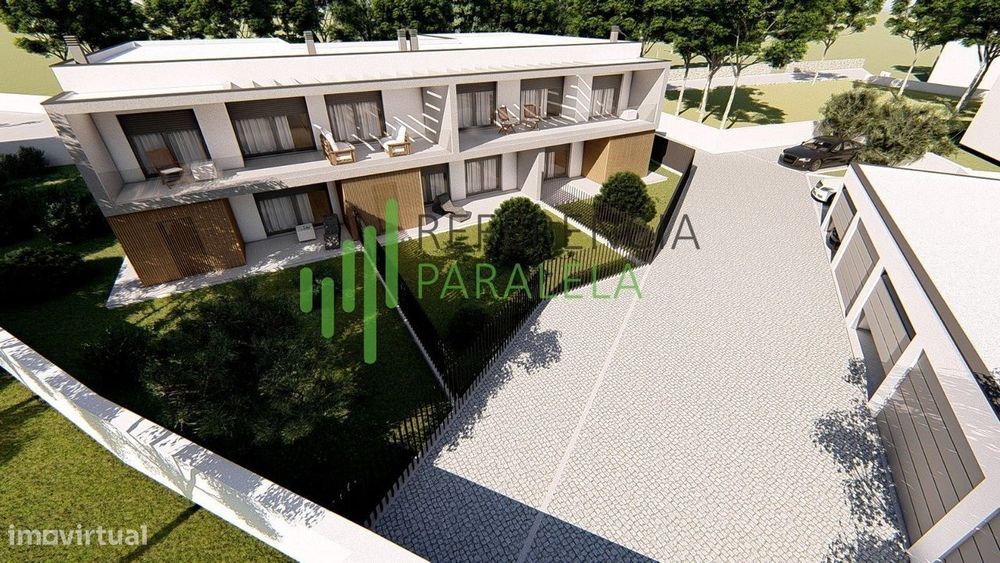 Apartamento T1 Moderno com Logradouro e Garagem em Vila Nova de Anh...