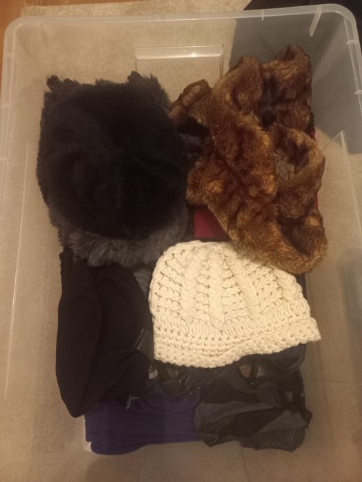 Roupa senhora várias