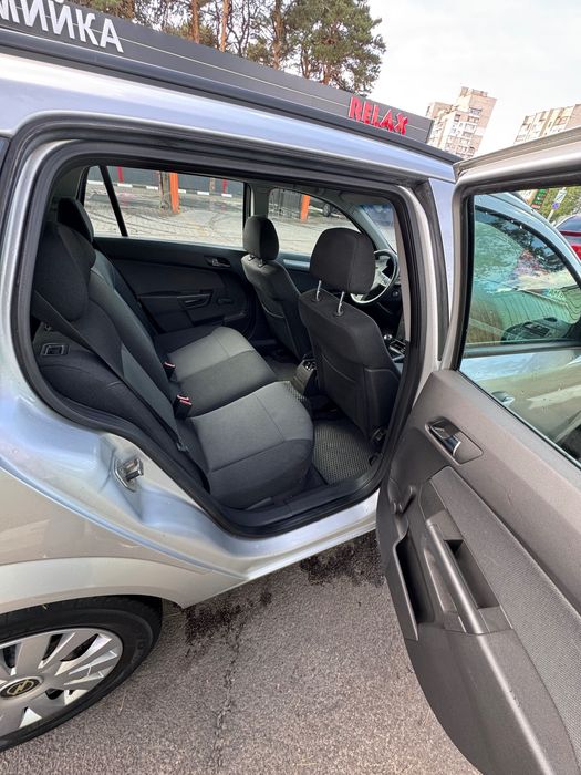 Продати автомобіль