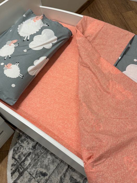 Дитяча двохстороння постіль для дівчинки