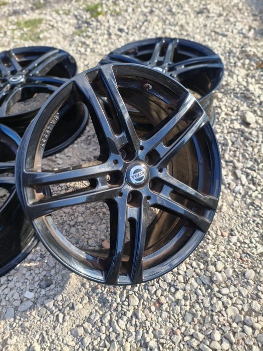 Koła aluminiowe r18 5x108  Volvo Peugeot ford  Oryginał czarne