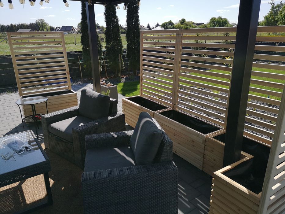 Wykończenie wyposażenie tarasów balkonów