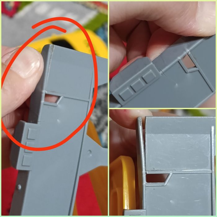 Машинка-евакуатор інерційна