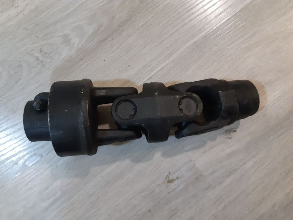 Продам Шарнир карданный двойной 9491913