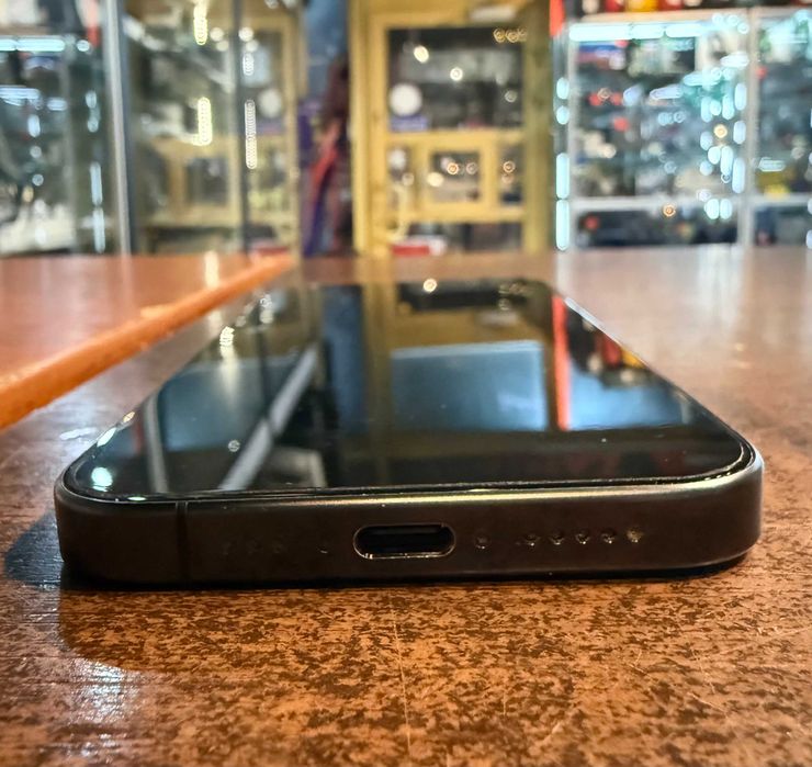 Smartfon Apple iPhone 15 Pro 128GB 120Hz Szary | Stan bdb