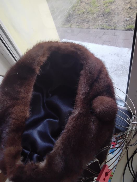 Берет женский норковый