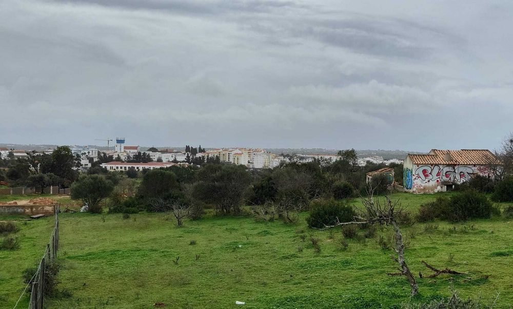 VENDE-SE TERRENO LAGOA 9540m² / URBANIZÁVEL