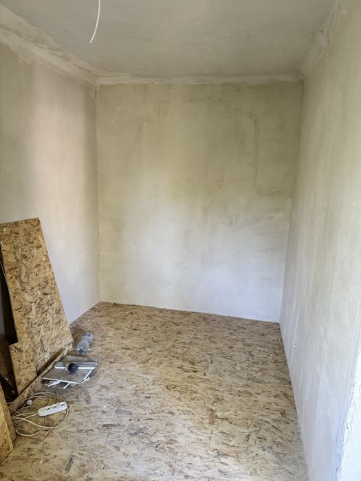 ПРОДАМ 3-х комнатную квартиру ЮГОК