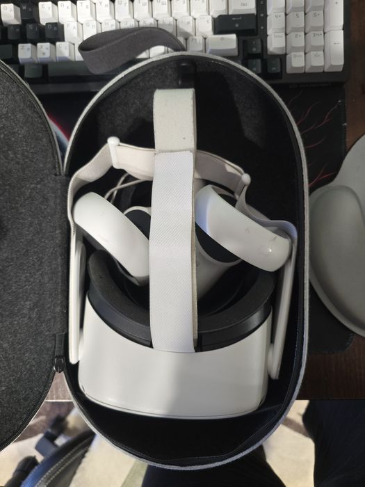 Окуляри віртуальної реальності Meta Oculus Quest 2 256Gb