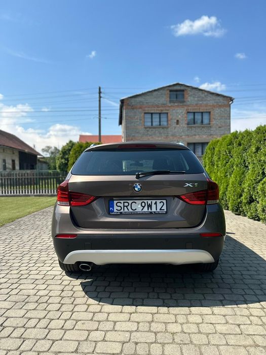 BMW  X1  x drive 20d, 2011