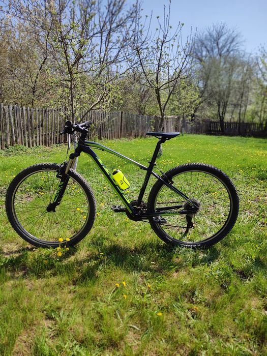 Продам велосипед Scott на 29 колесах