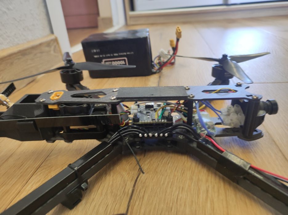 Fpv drone kalibri 8