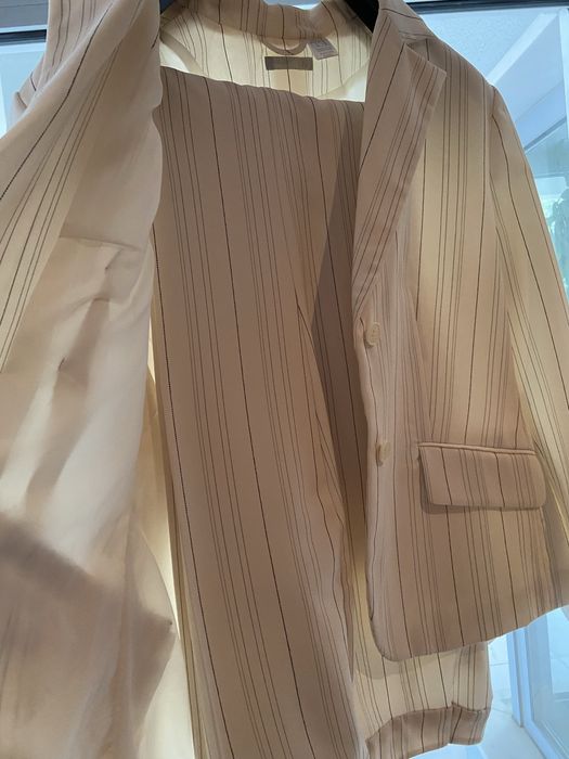Fato completo: blazer e calças
