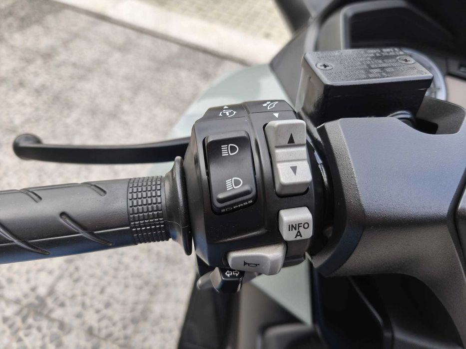 Honda Forza 125 15cv