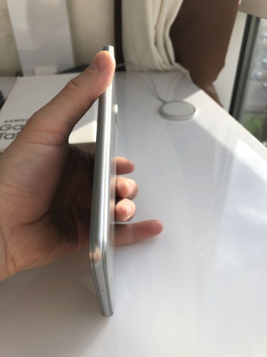 Планшет Samsung galaxy A6 7.0 8 gb