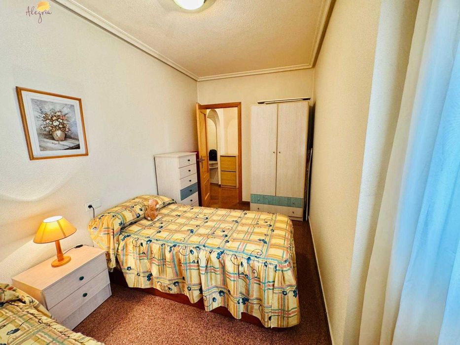 Срочно 3к квартира в Испании (Торревьеха) у моря по супер цене 99000 €