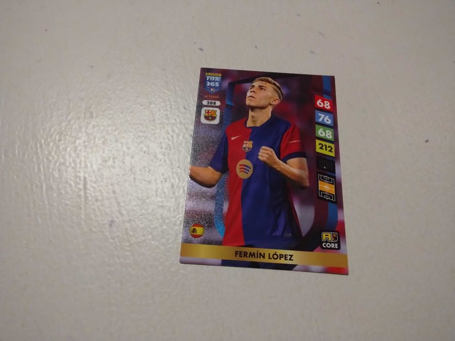 10 kart piłkarskich Barcelony