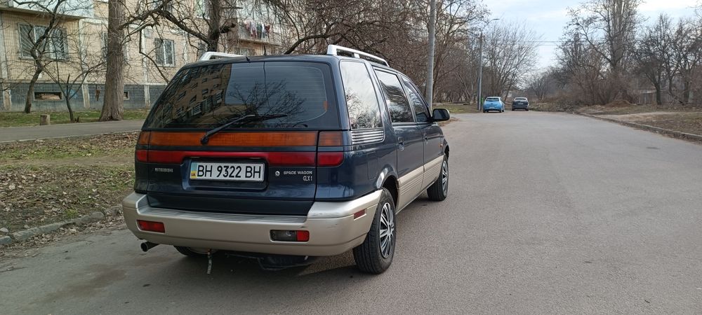 Митсубиси Спейс вагон: 3 200 $ - Mitsubishi Одеса на Olx