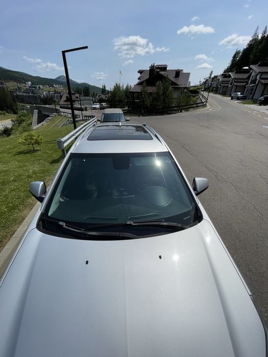 Cadillac srx 2011 року