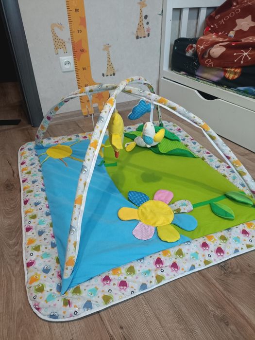 Розвиваючий килимок