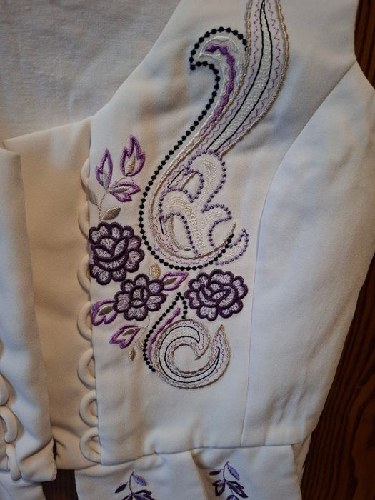 Gorset biały Szer 74 plus Spodniczka,