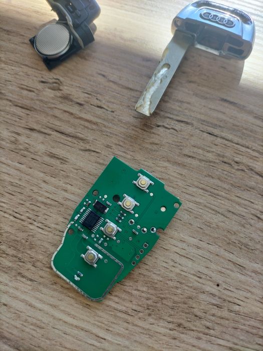 Kluczyk audi  A6 , A5 .A4.A3