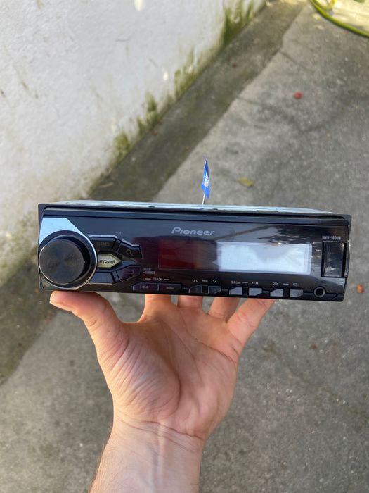 Rádio Pioneer MVH-180UB 1 Din