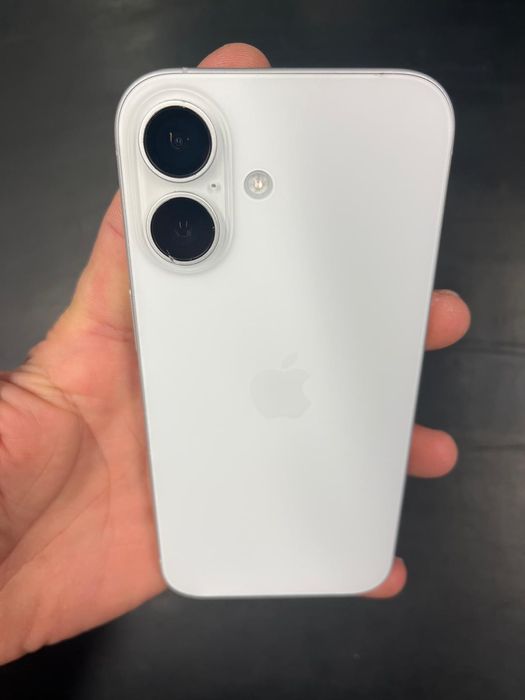 iPhone 16 branco 256gb