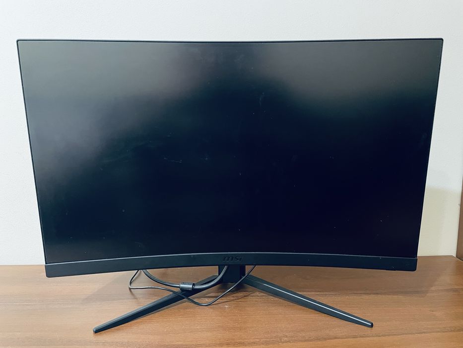 Монітор MSI G32C4XS