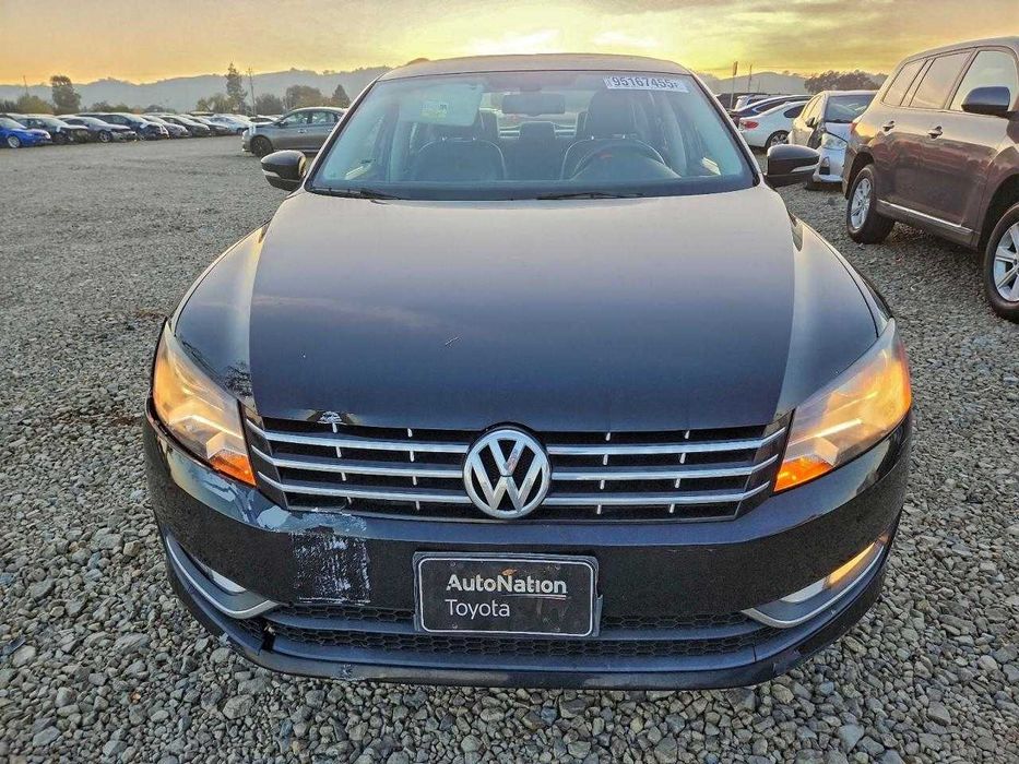 2013 Volkswagen Passat SEL Premium 2.5